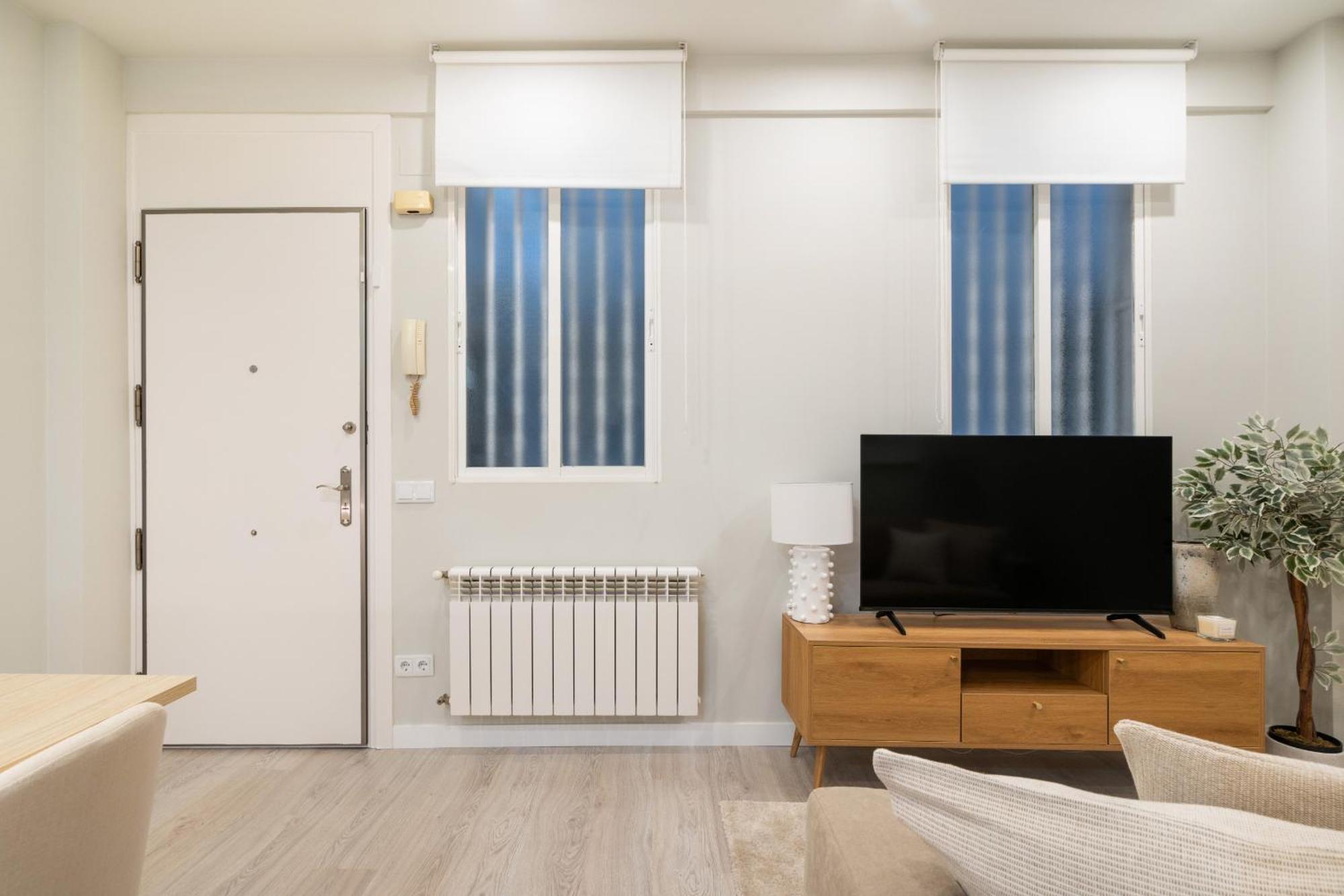 Apartamento Reformado En Metro Ibiza Alquiler Temporal Мадрид Екстериор снимка