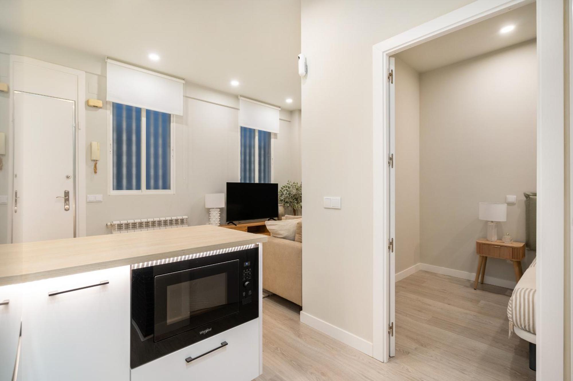 Apartamento Reformado En Metro Ibiza Alquiler Temporal Мадрид Екстериор снимка