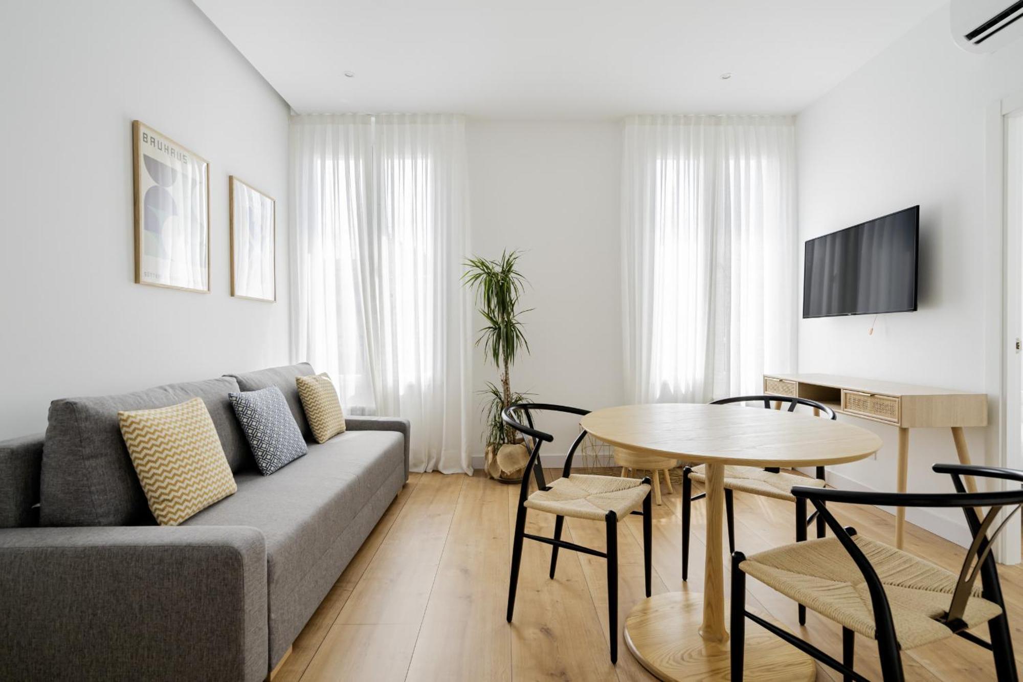 Apartamento Reformado En Metro Ibiza Alquiler Temporal Мадрид Екстериор снимка